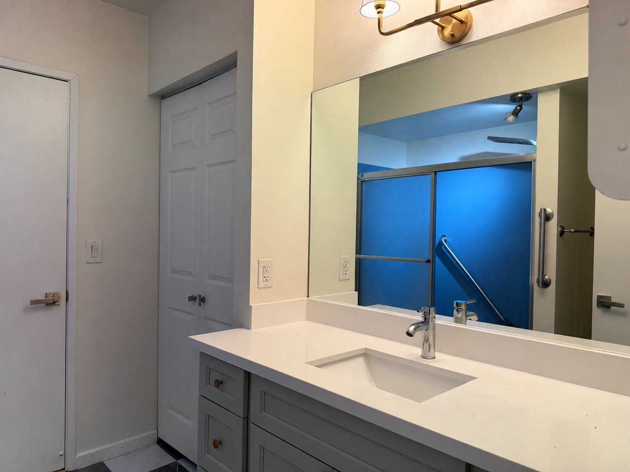 3209 204th St Sw - Photo 3 of 9