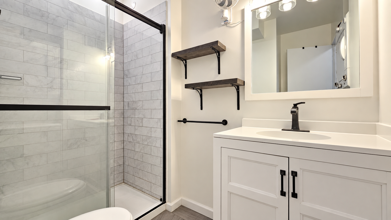 1535 Pensacola St #605 - Photo 7 of 15
