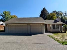 featured image of 8150 Sw Mapleleaf St