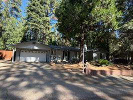 featured image of 26967 Meadowmont Dr