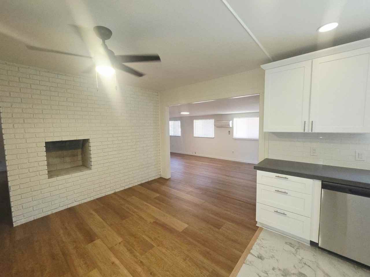 545 W Blaine St - Photo 4 of 10