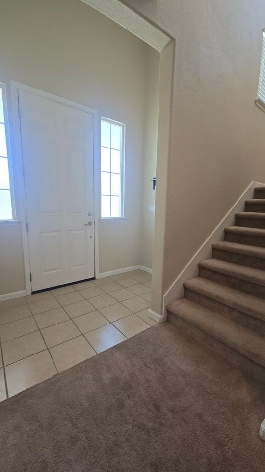 1443 Greenbrier Dr - Photo 5 of 21