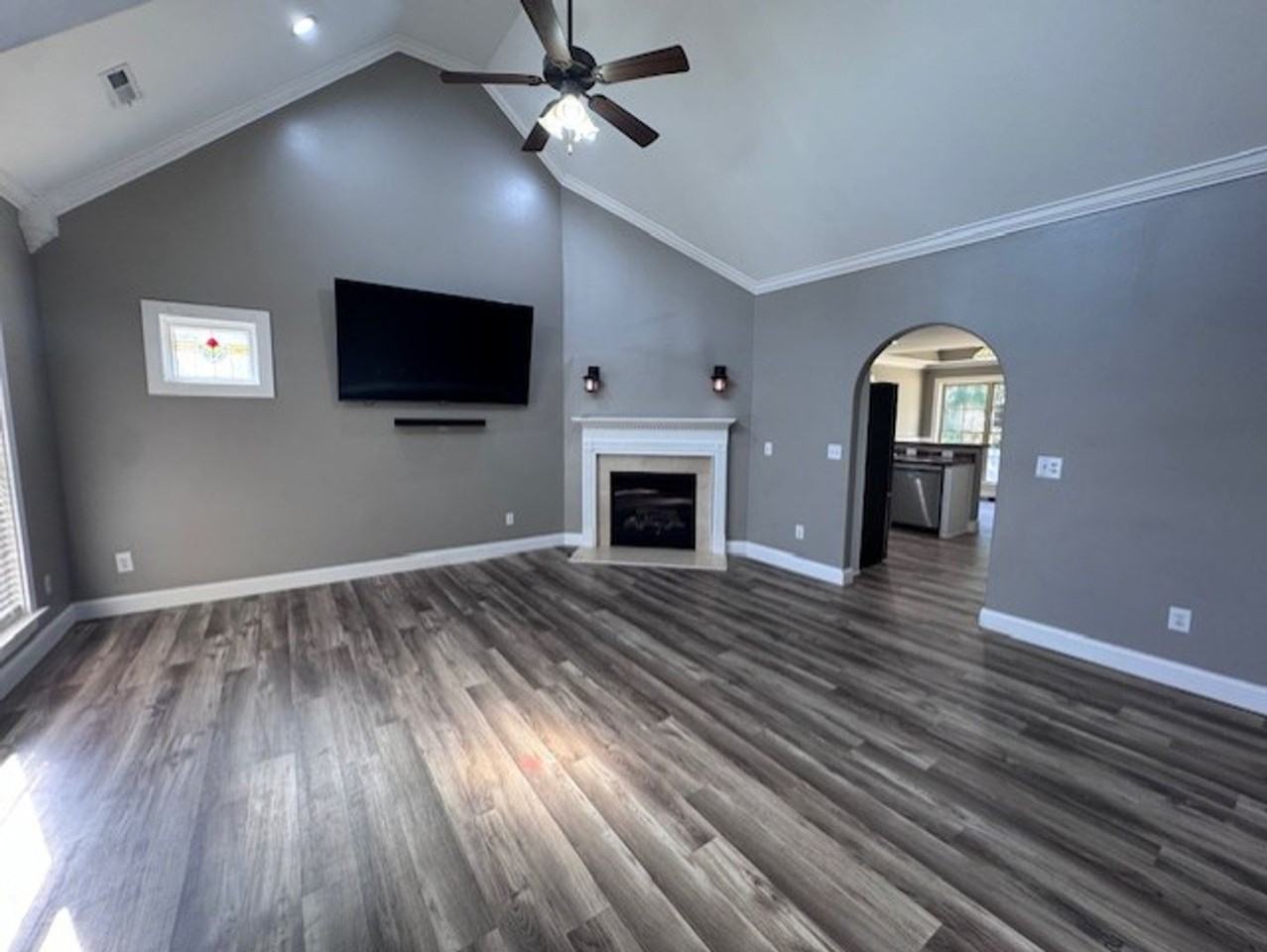 160 Stonecreek Pl - Photo 3 of 26