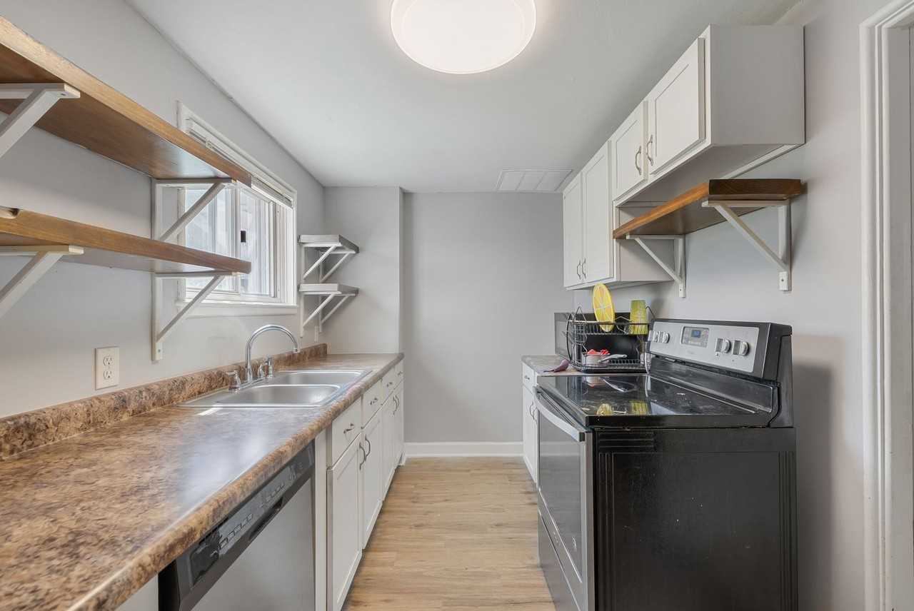 5594 Butternut Ct - Photo 4 of 14