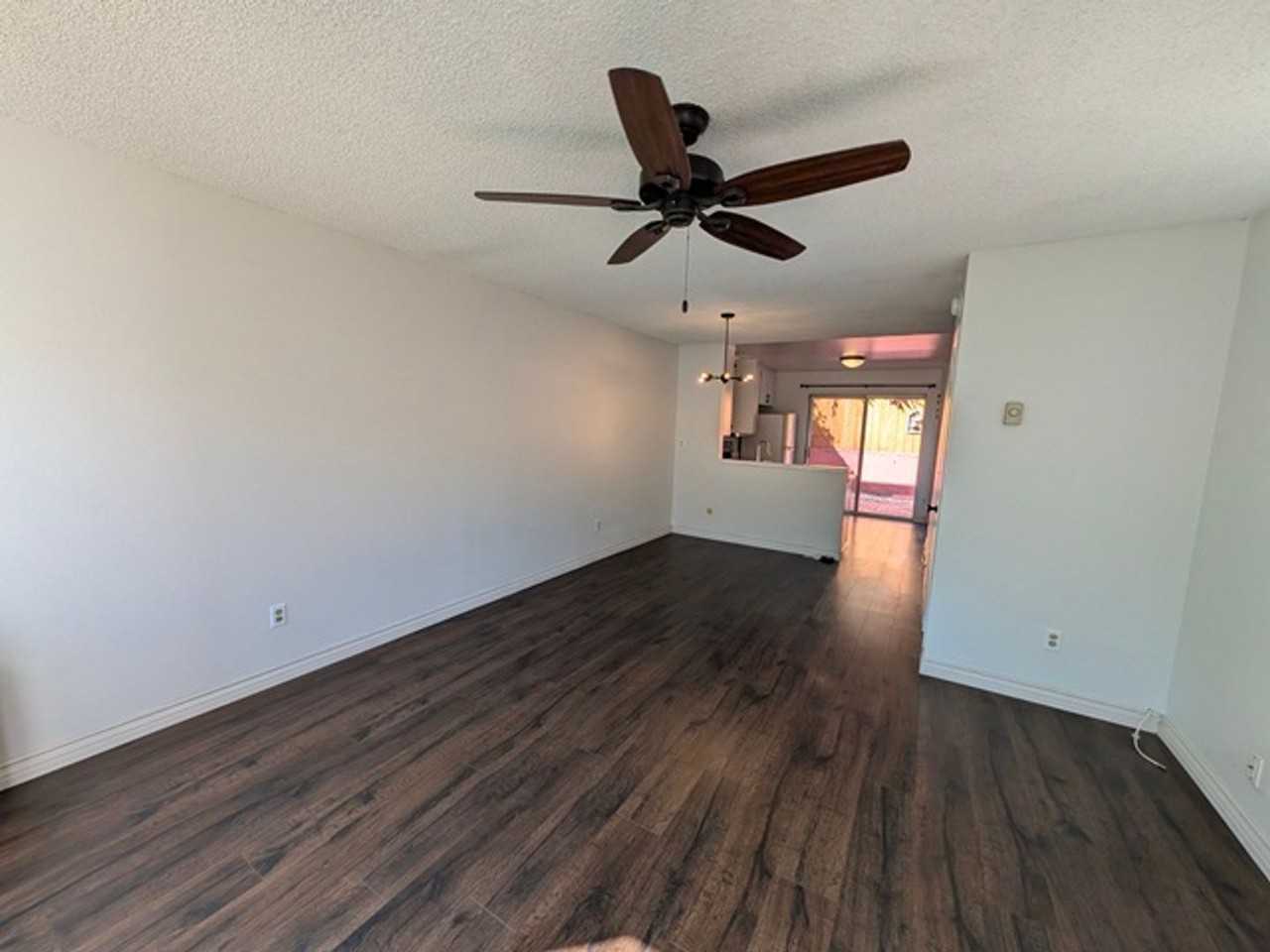 8265 Echo Dell Rd - Photo 4 of 27