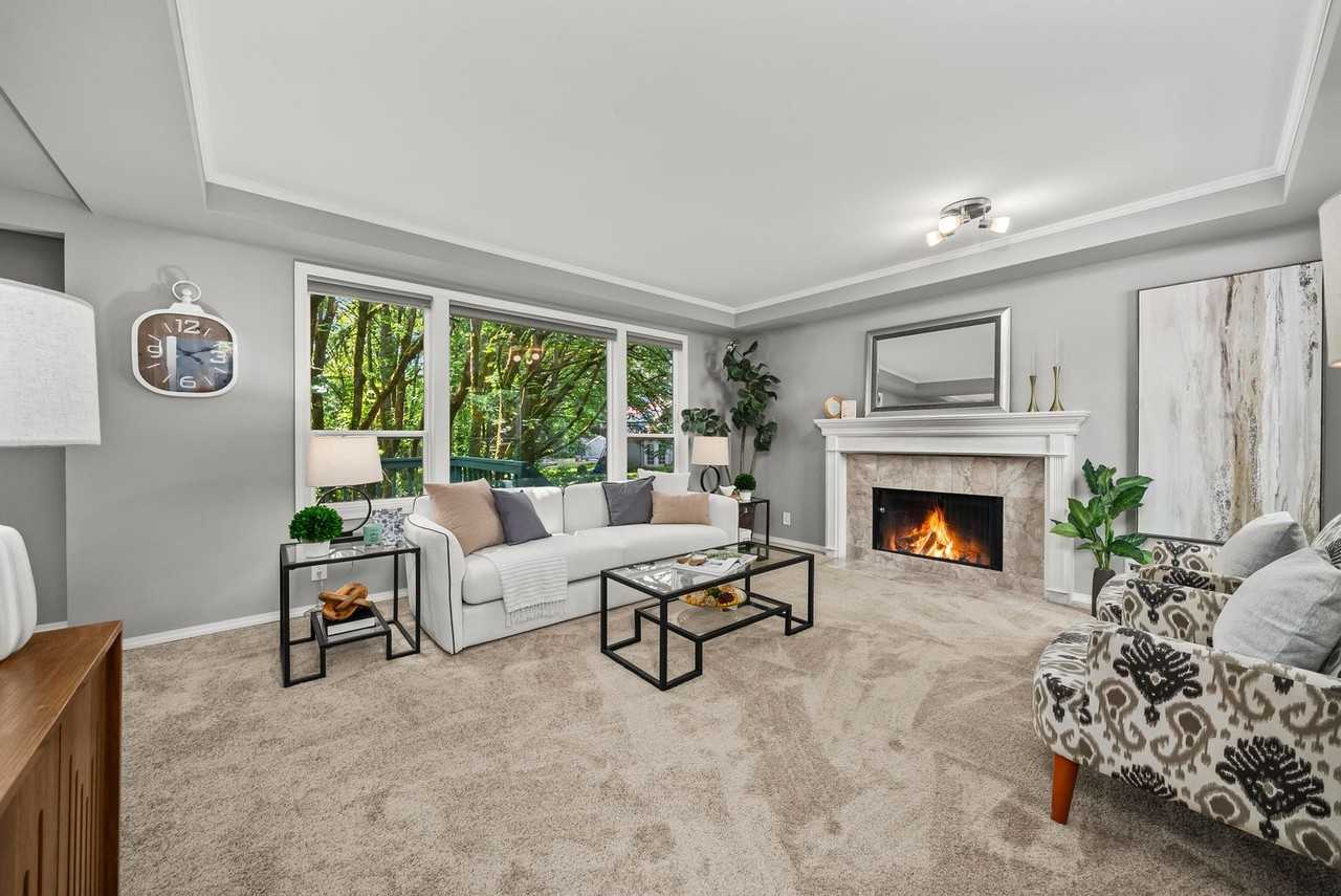 9123 Ne 145th St - Photo 2 of 36
