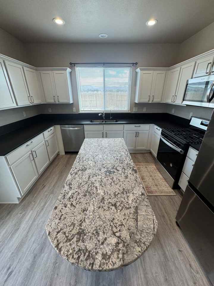 4609 Langdon St - Photo 6 of 18