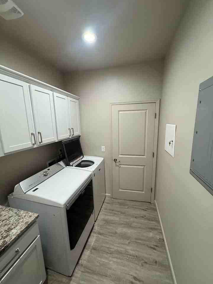 4609 Langdon St - Photo 7 of 18