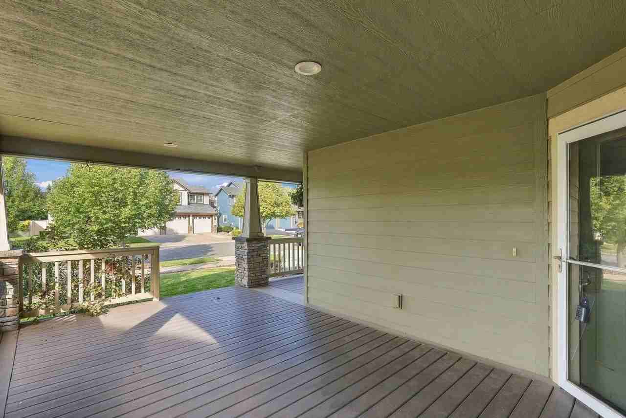 1680 N Winchester Ct - Photo 3 of 38