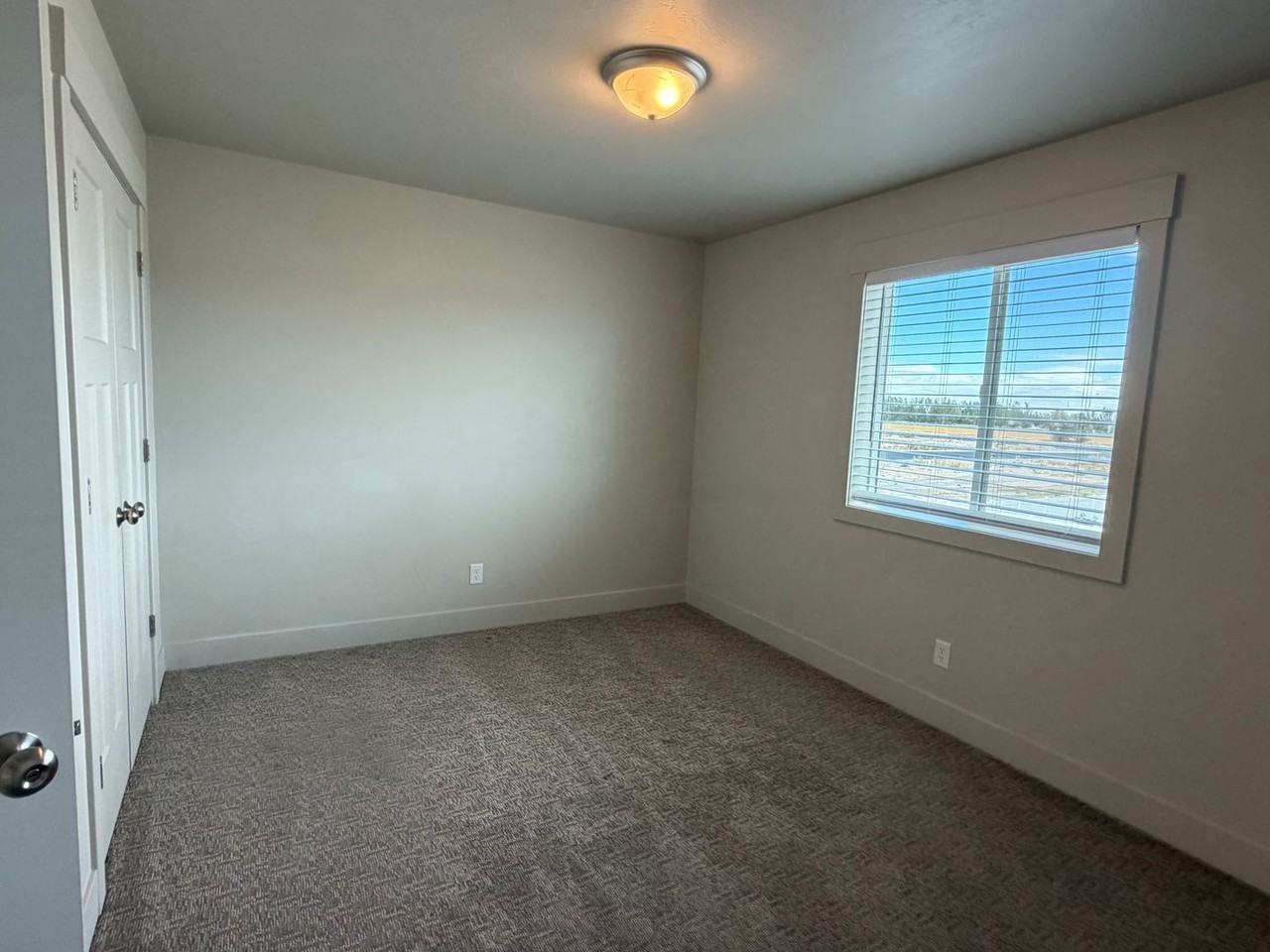 704 Caribou St #3 - Photo 7 of 11