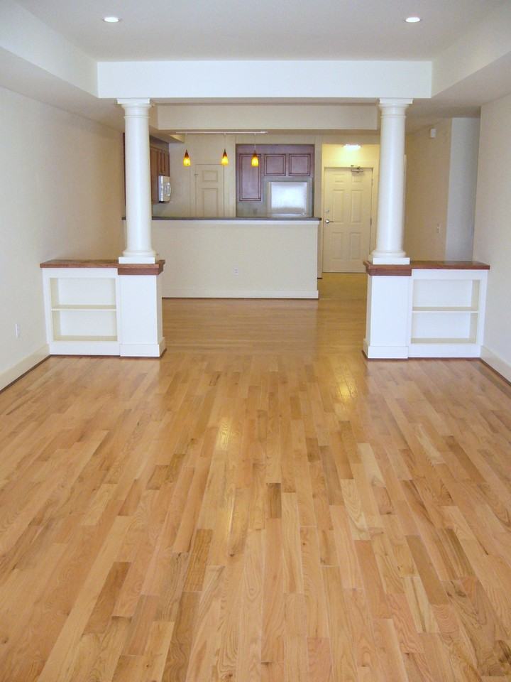 1115 Wertland Street - Photo 3 of 14