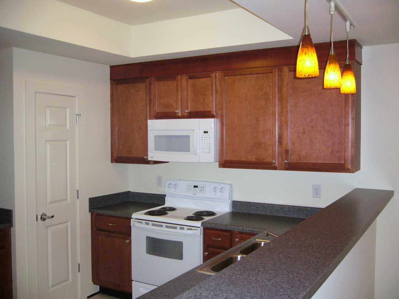 1115 Wertland Street - Photo 6 of 14