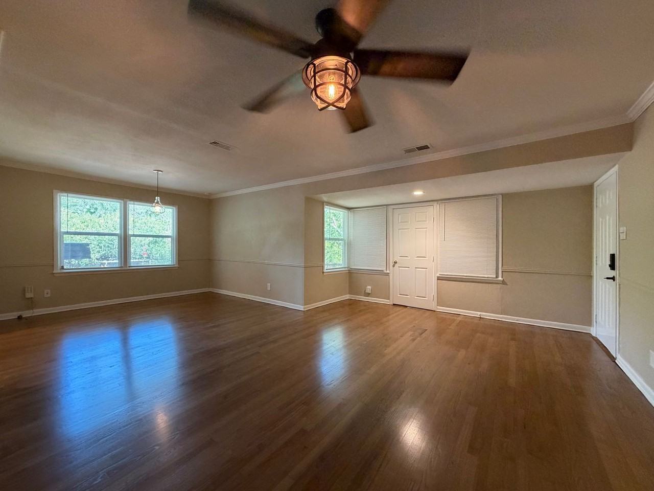 4816 Melita Ave - Photo 2 of 17