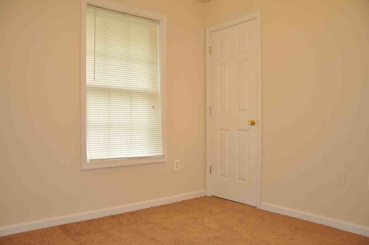188 Aberdeen Dr
