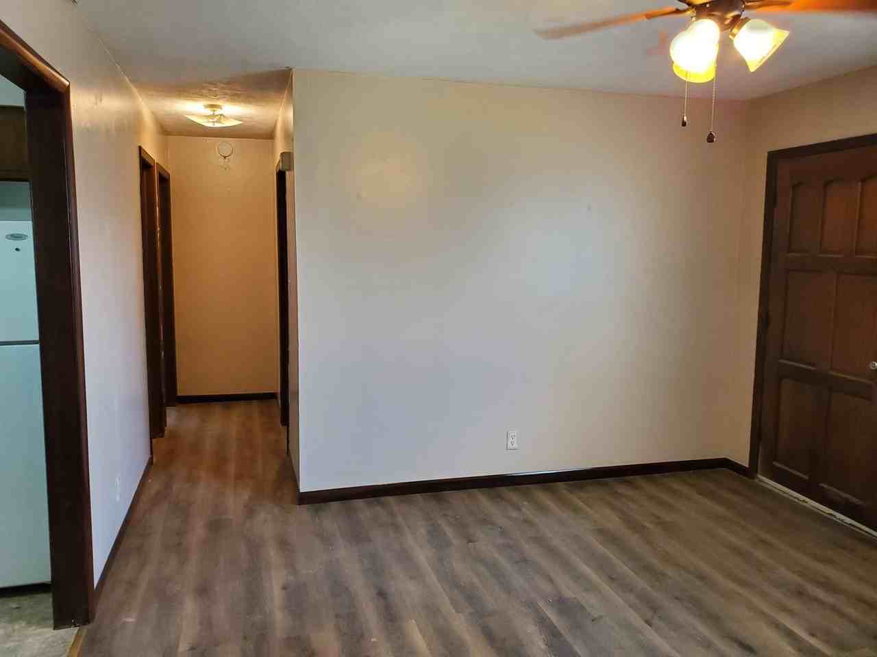 1616 S Santa Fe St #B - Photo 6 of 17