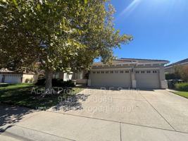 featured image of 1511 Eriswell Dr