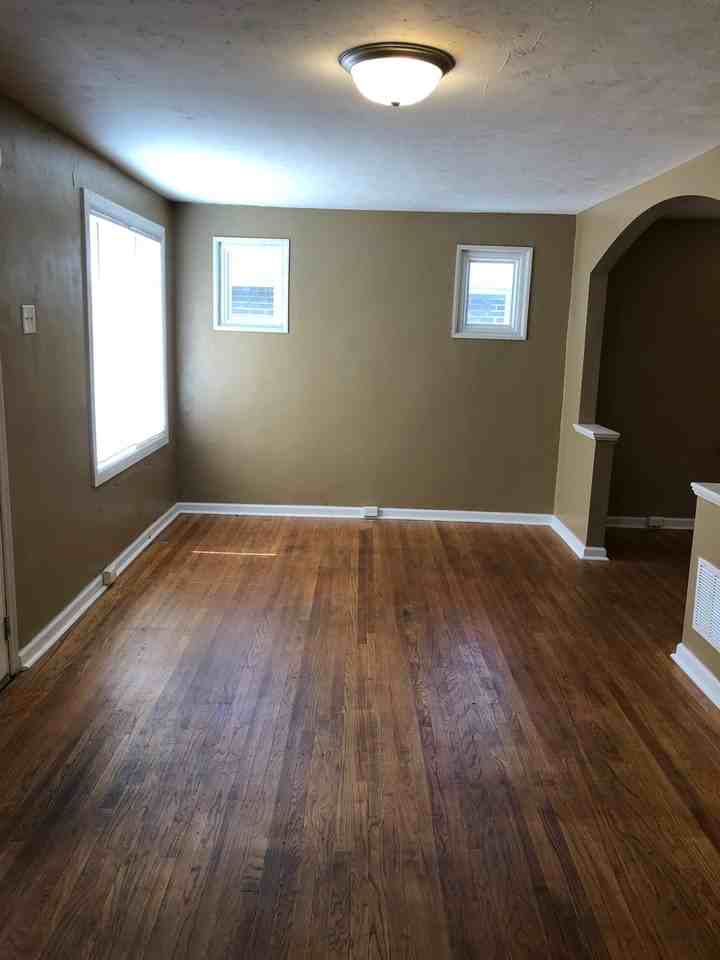 8137 Saint Charles Ln - Photo 5 of 12
