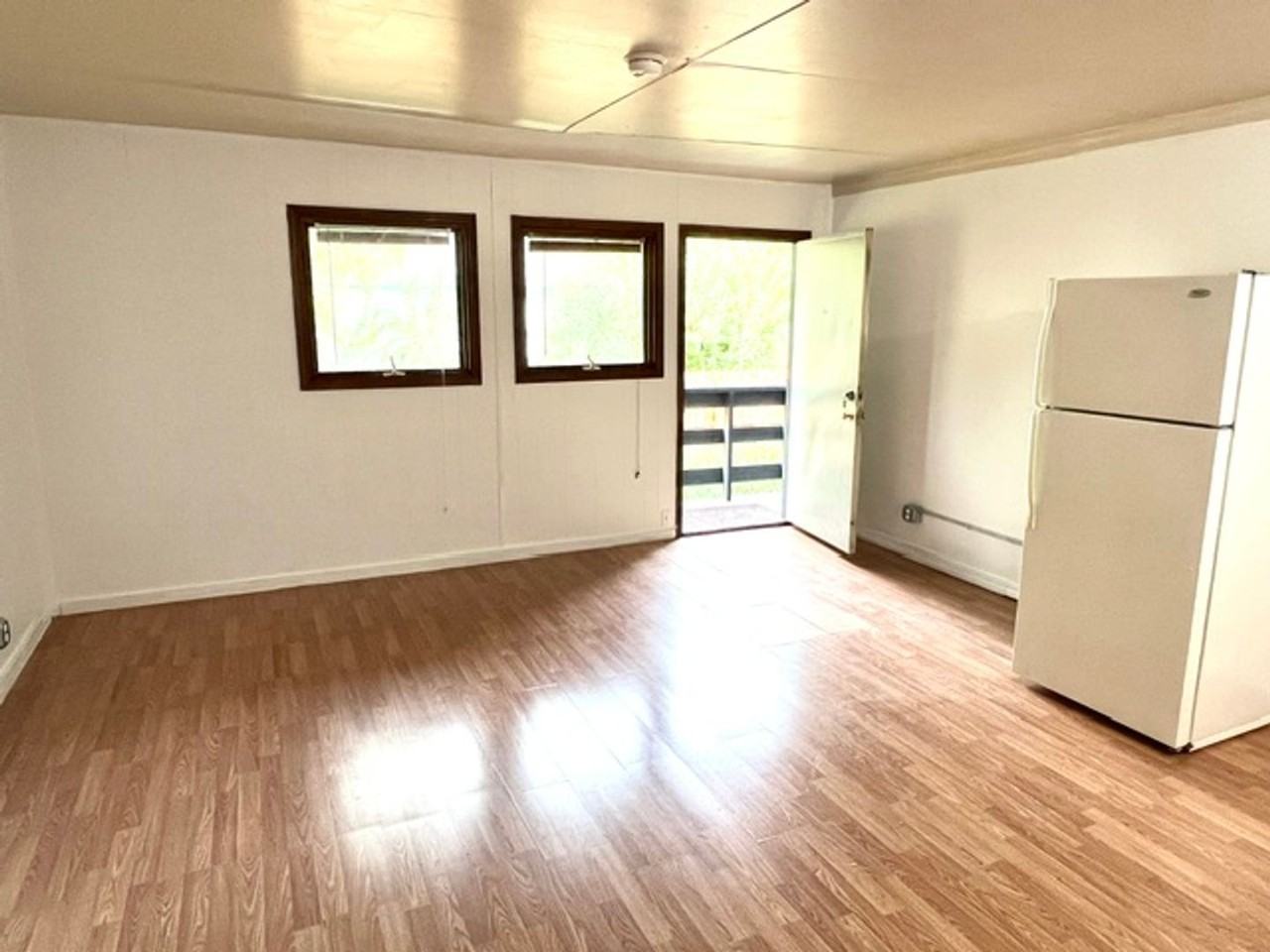 2301 Roosevelt Dr #7 - Photo 6 of 19