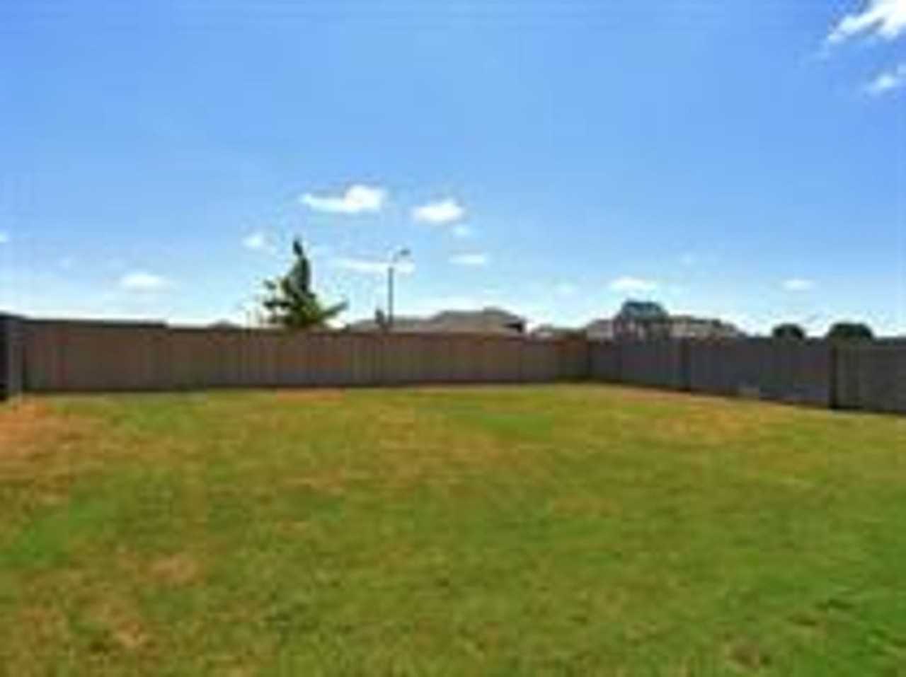 19817 Rhiannon Ln - Photo 2 of 30