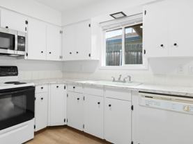 Grand View Apartments - Photo 1 of 1