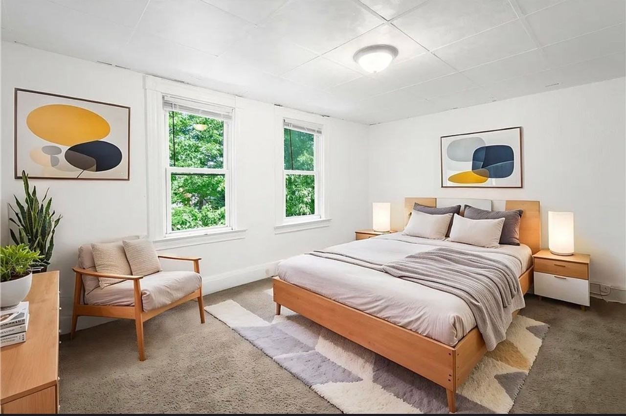 106 Carrick Ave - Photo 3 of 12