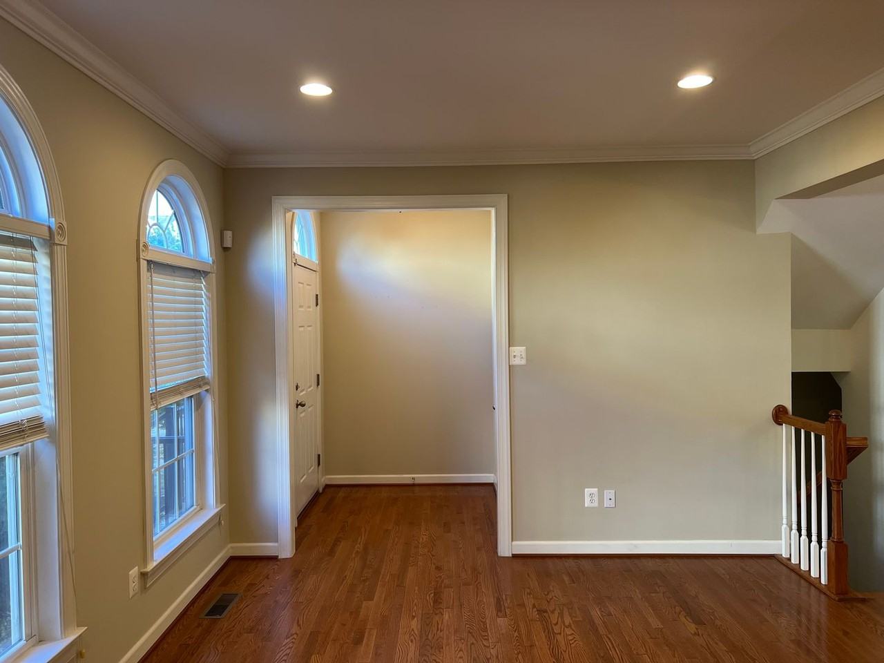 2904 Marley Ln - Photo 7 of 32