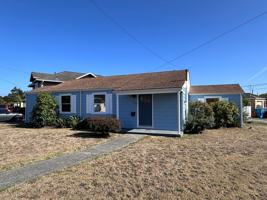featured image of 1104 Harris St