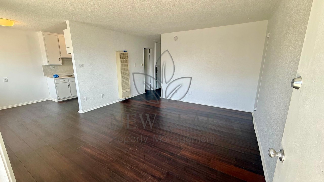 1440 Tremont St - Photo 3 of 12