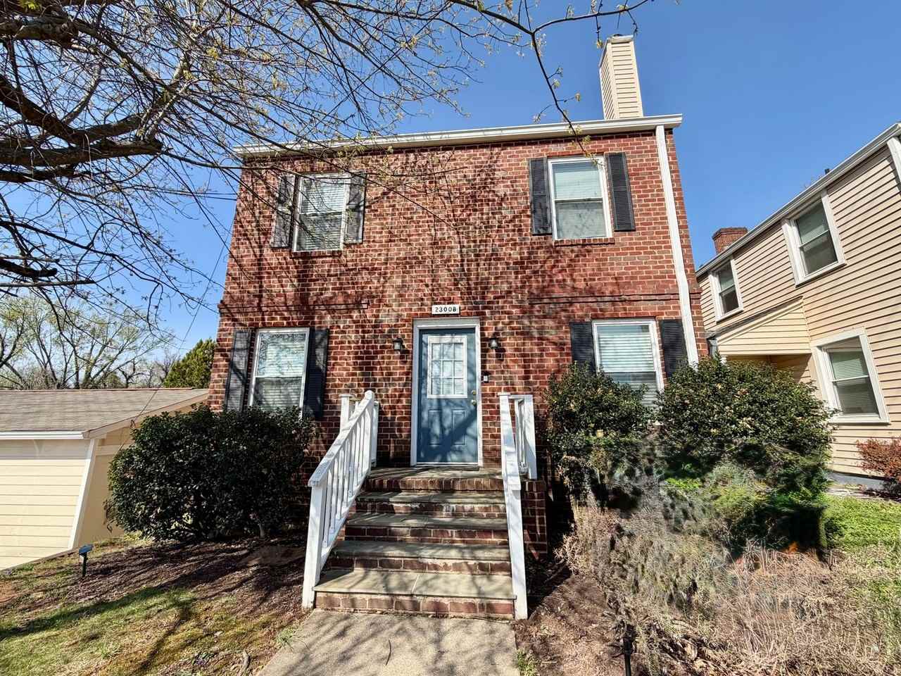 2300 Fontaine Ave - Photo 4 of 6