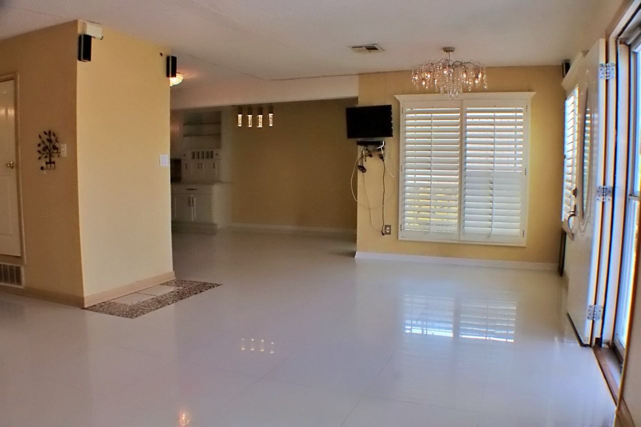 6244 Kings Bridge Dr - Photo 6 of 21