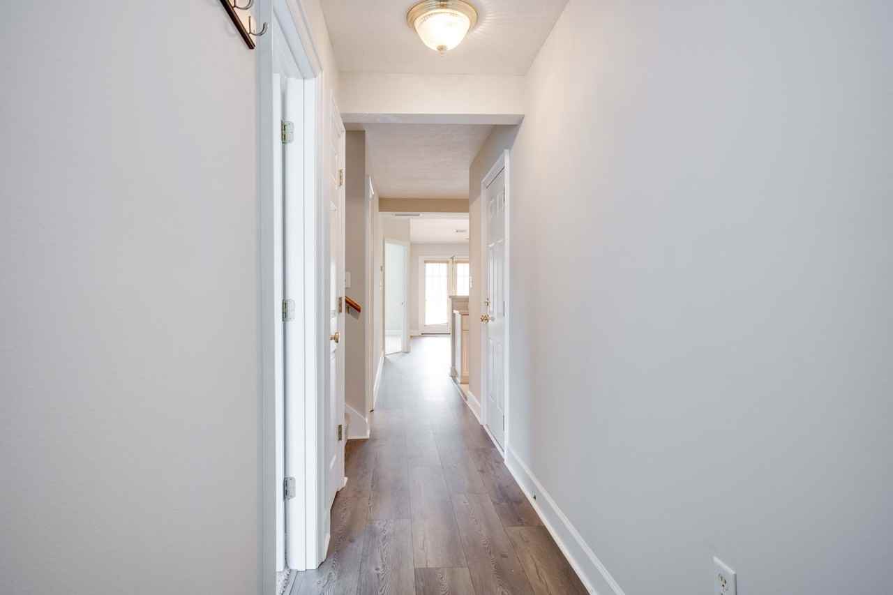 313 Whitney Pl - Photo 4 of 29