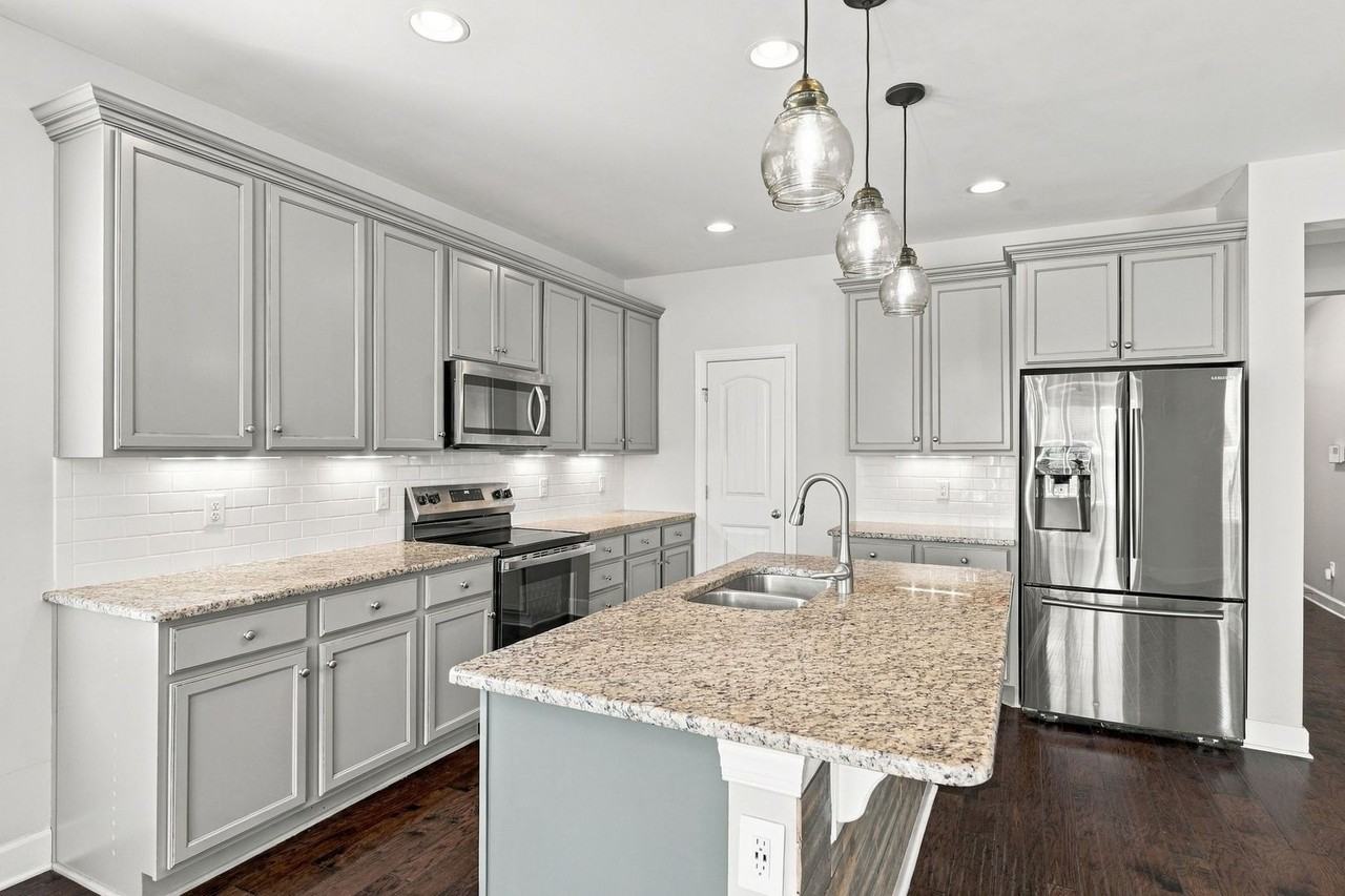 4708 Venito St - Photo 3 of 42