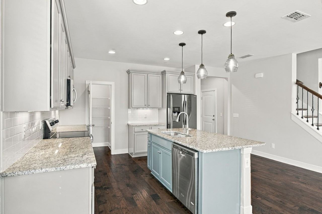 4708 Venito St - Photo 5 of 42