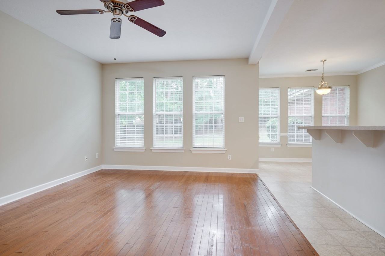 434 Keeling Ln - Photo 7 of 45