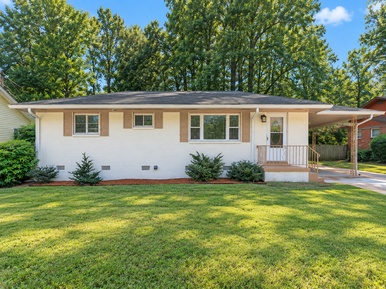 2579 Bonnybrook Dr Sw - Photo 2 of 23