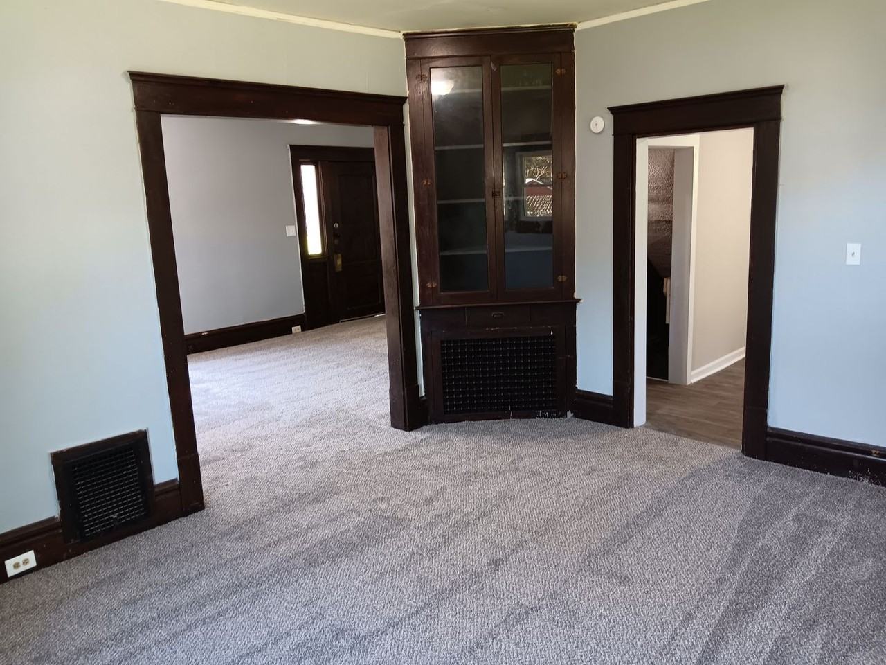 159 Dodge Ave - Photo 5 of 9