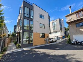 9212 Roosevelt Way Ne #D - Photo 1 of 1