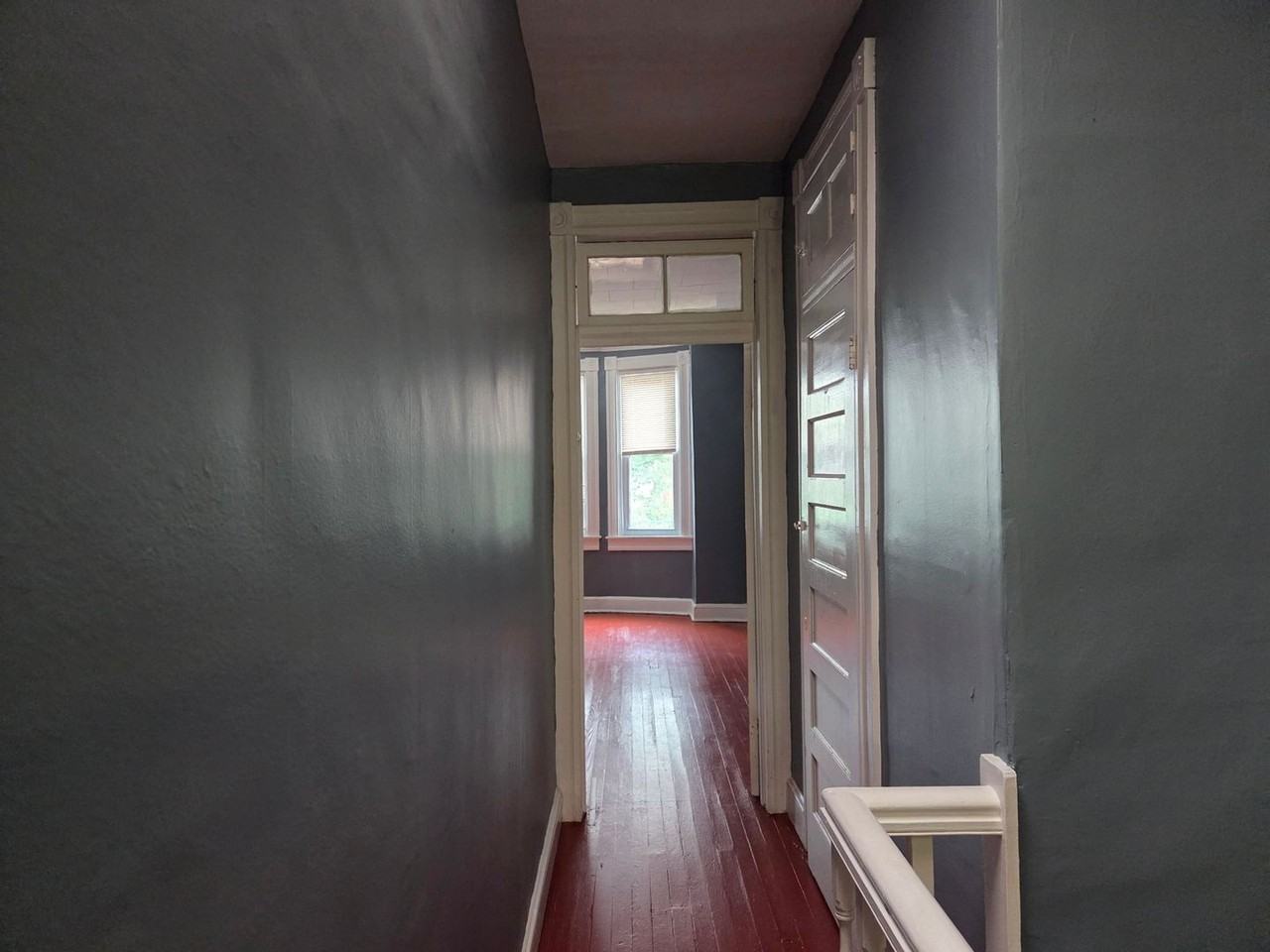 406 S Macon St - Photo 2 of 30