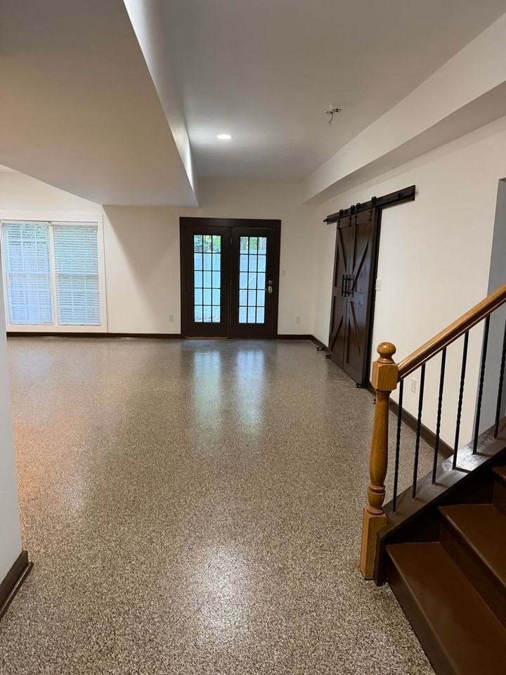5041 Woodland Bay Dr - Photo 5 of 43