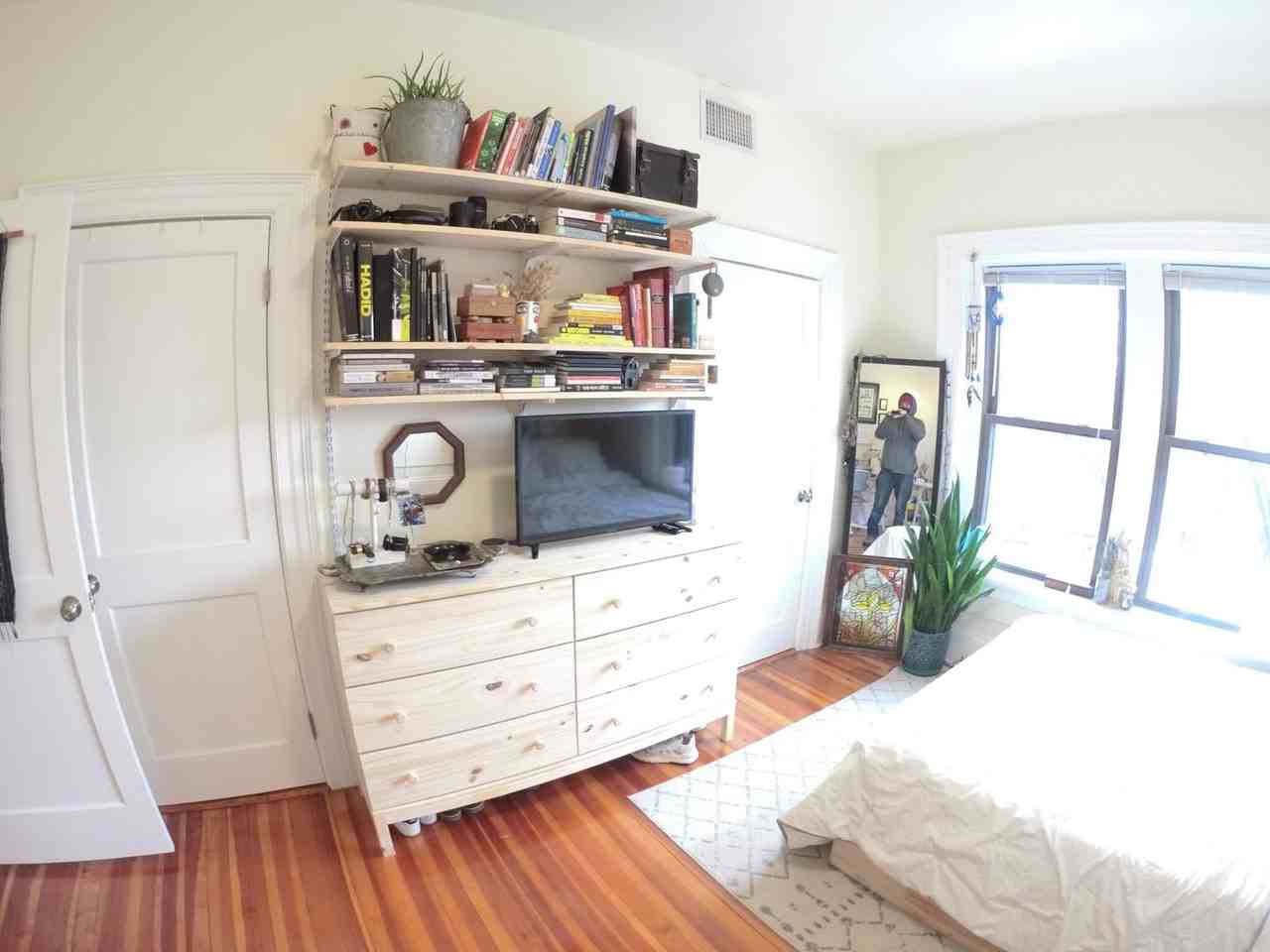 1451 Beacon St - Photo 3 of 9