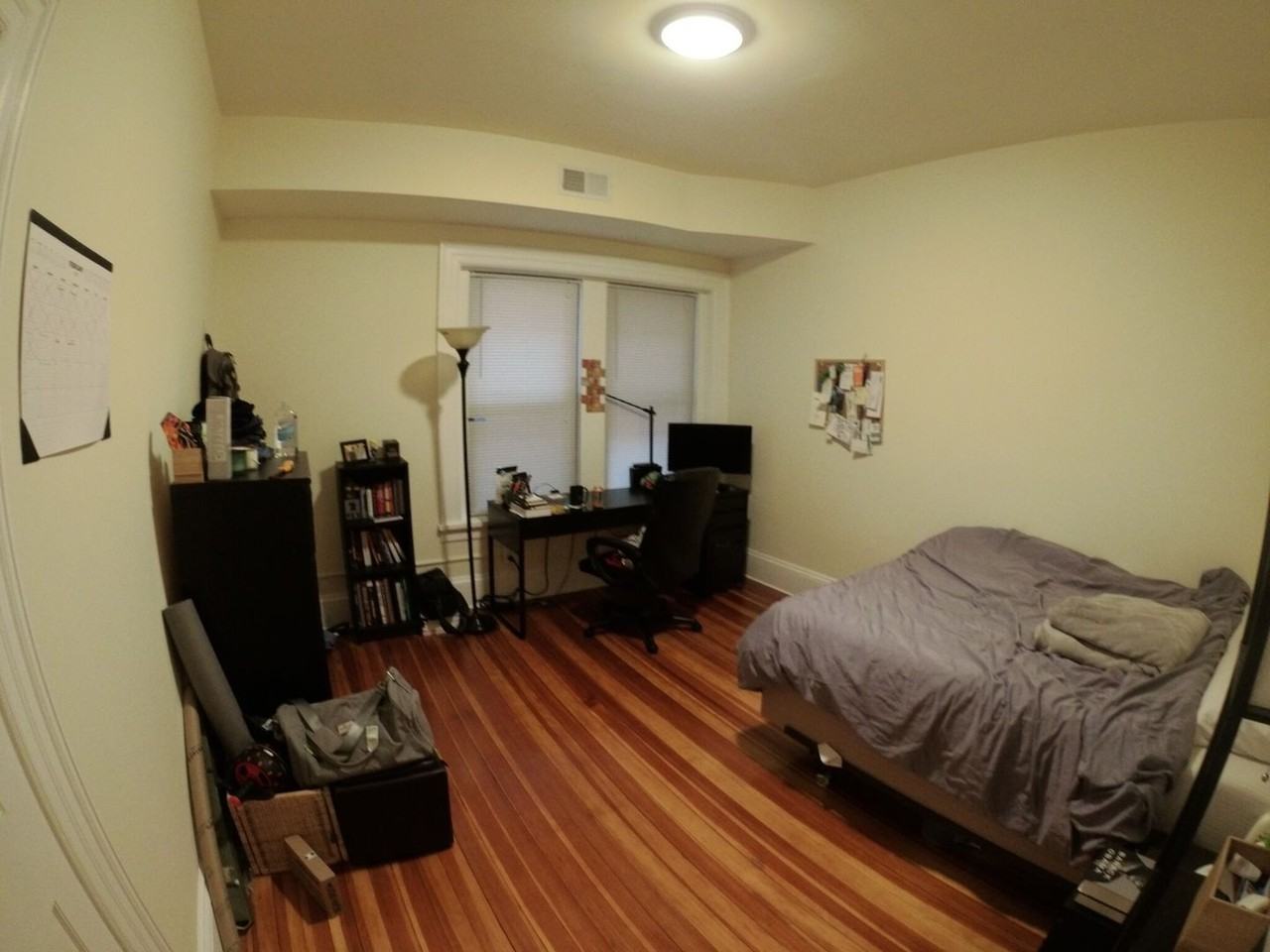 1451 Beacon St - Photo 5 of 9