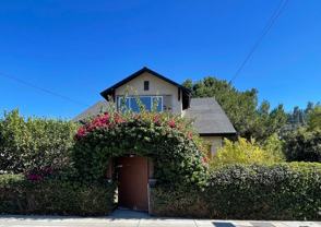 1368 1/2 Yosemite Dr - Photo 1 of 1