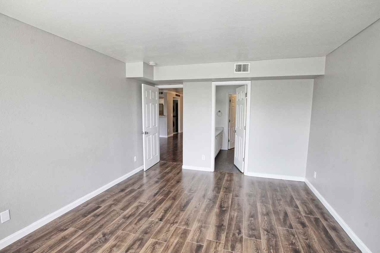 12338 W Dorado Pl - Photo 5 of 16
