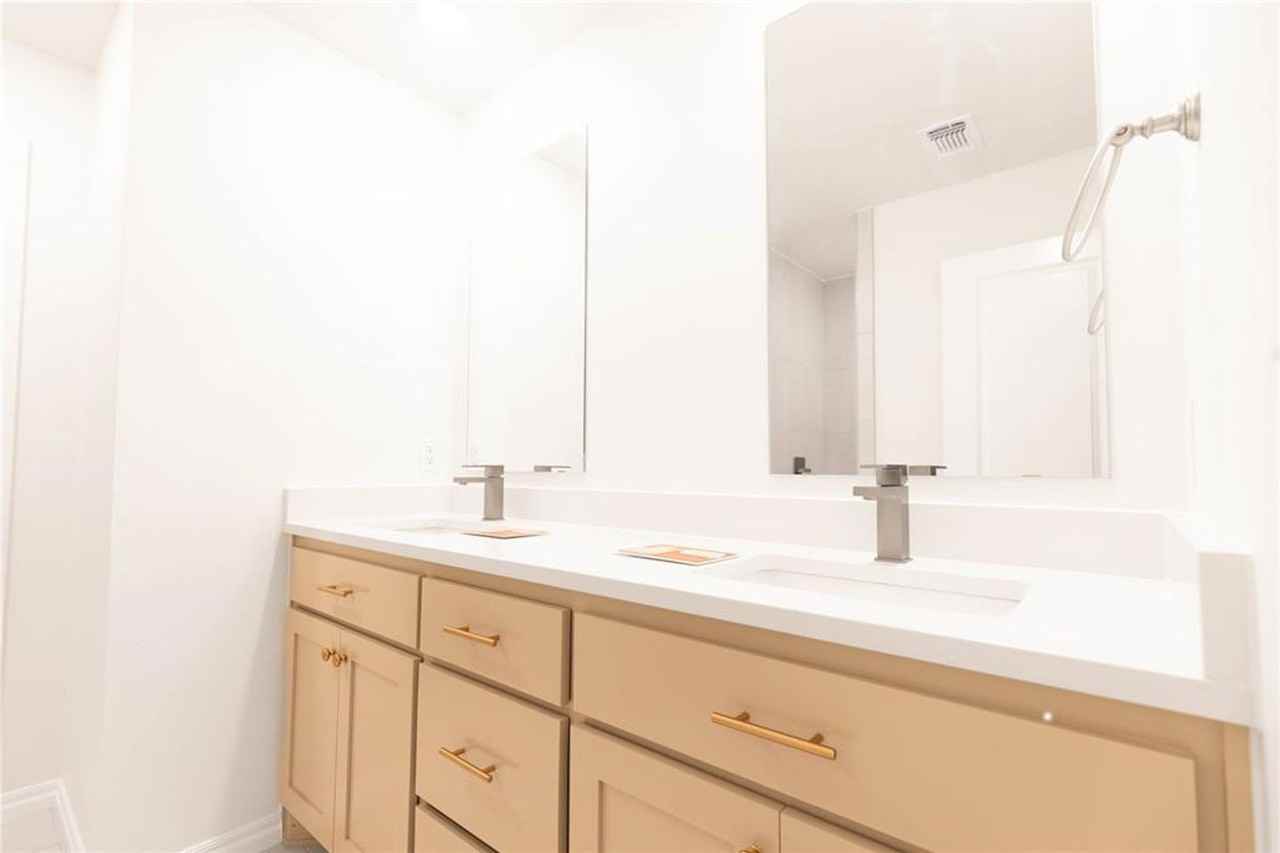 8708 Poppey Pl - Photo 5 of 16