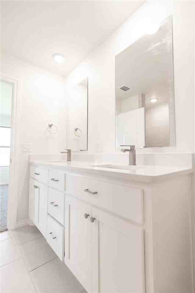 12324 Sw 32nd St - Photo 6 of 15