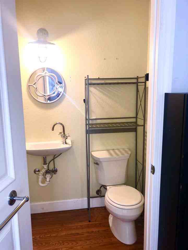 407 N Shine Ave - Photo 5 of 18