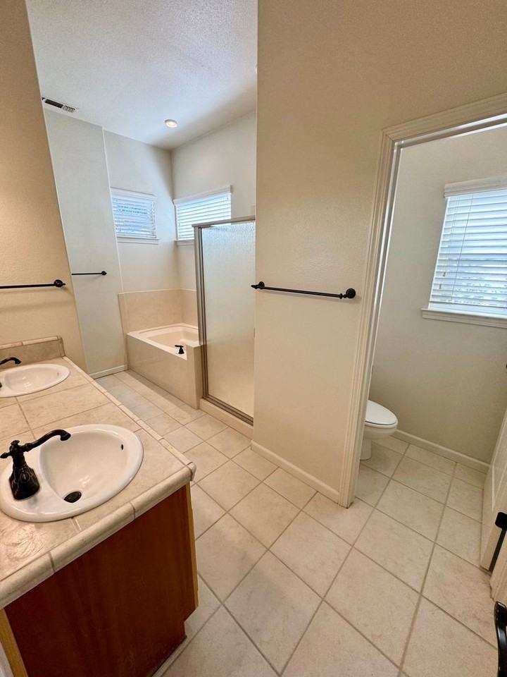 1331 Yosemite Dr - Photo 7 of 18