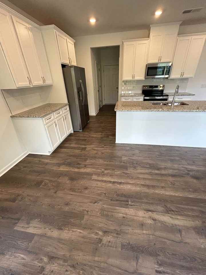 15208 Caspian Way - Photo 6 of 17