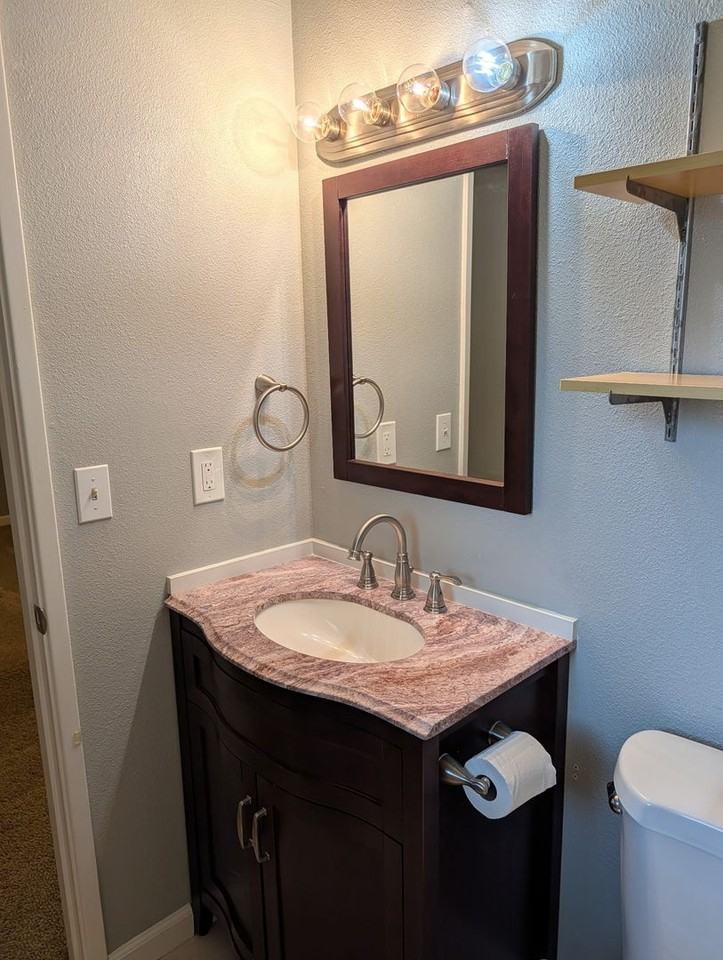 4904 Shasta St - Photo 7 of 20