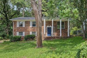 featured image of 1811 Devra Dr